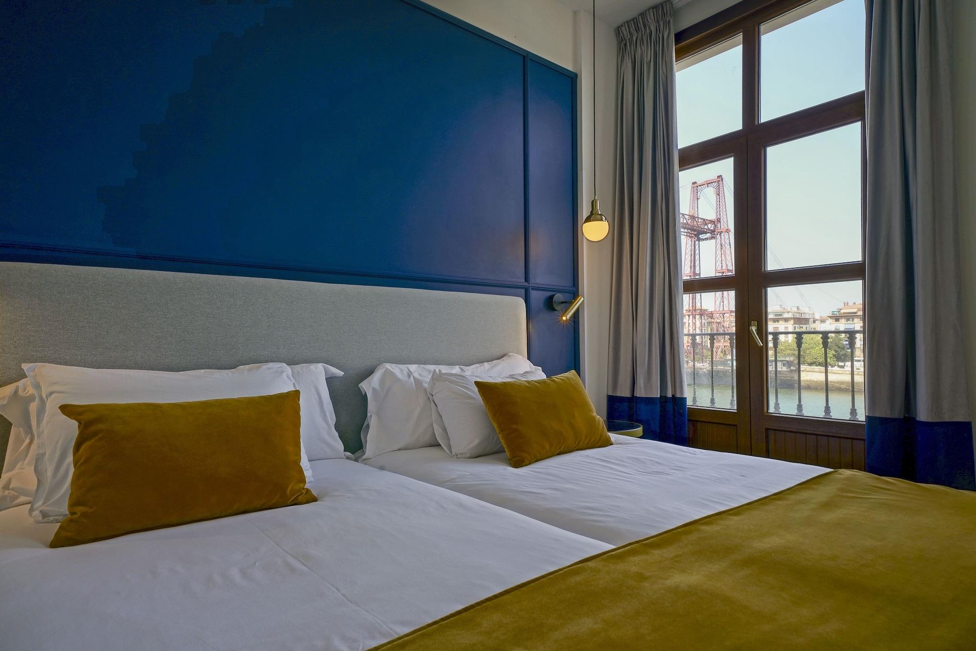 Puente Colgante Boutique Hotel Portugalete Exterior photo